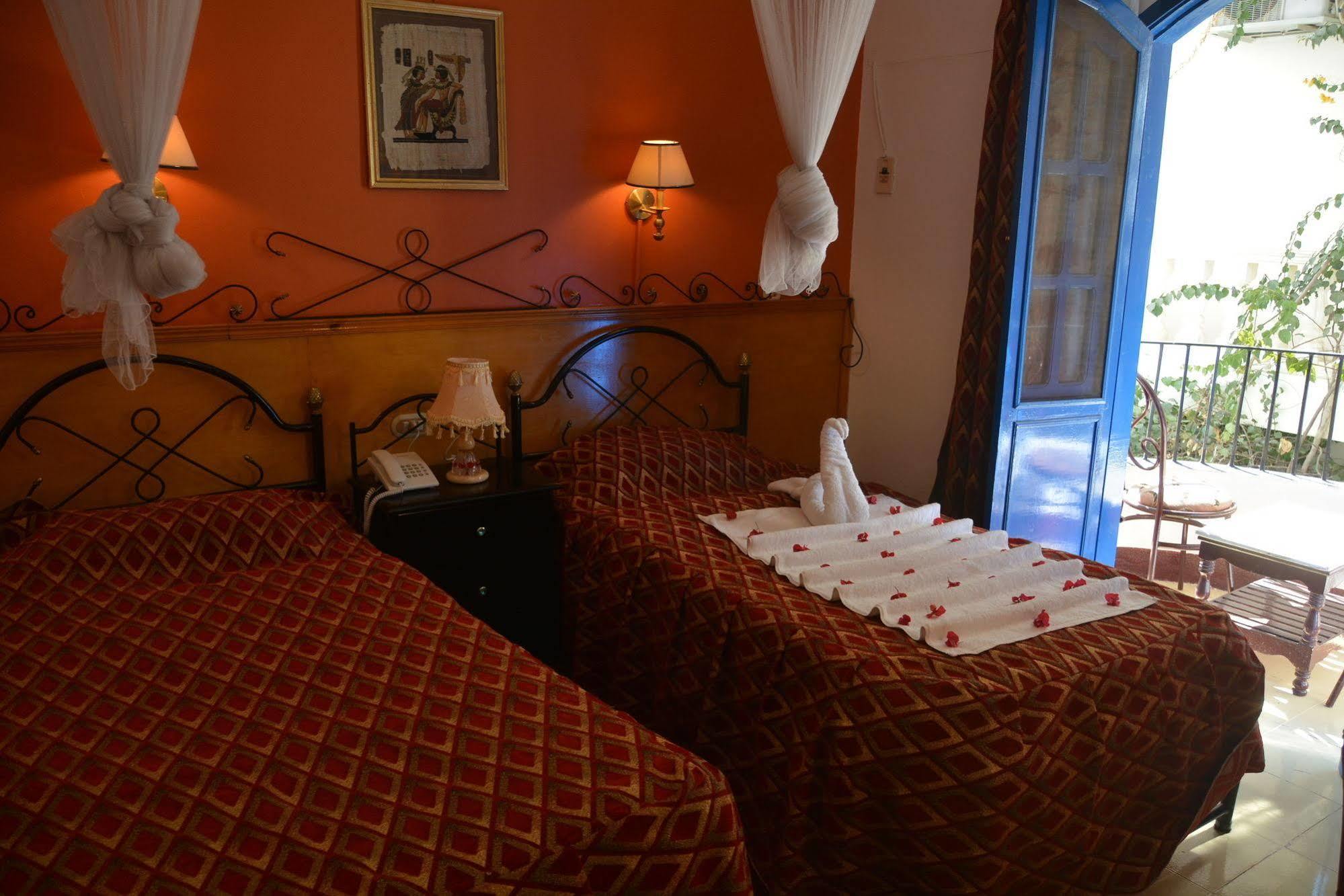 El Gezira Hotel 룩소르 외부 사진