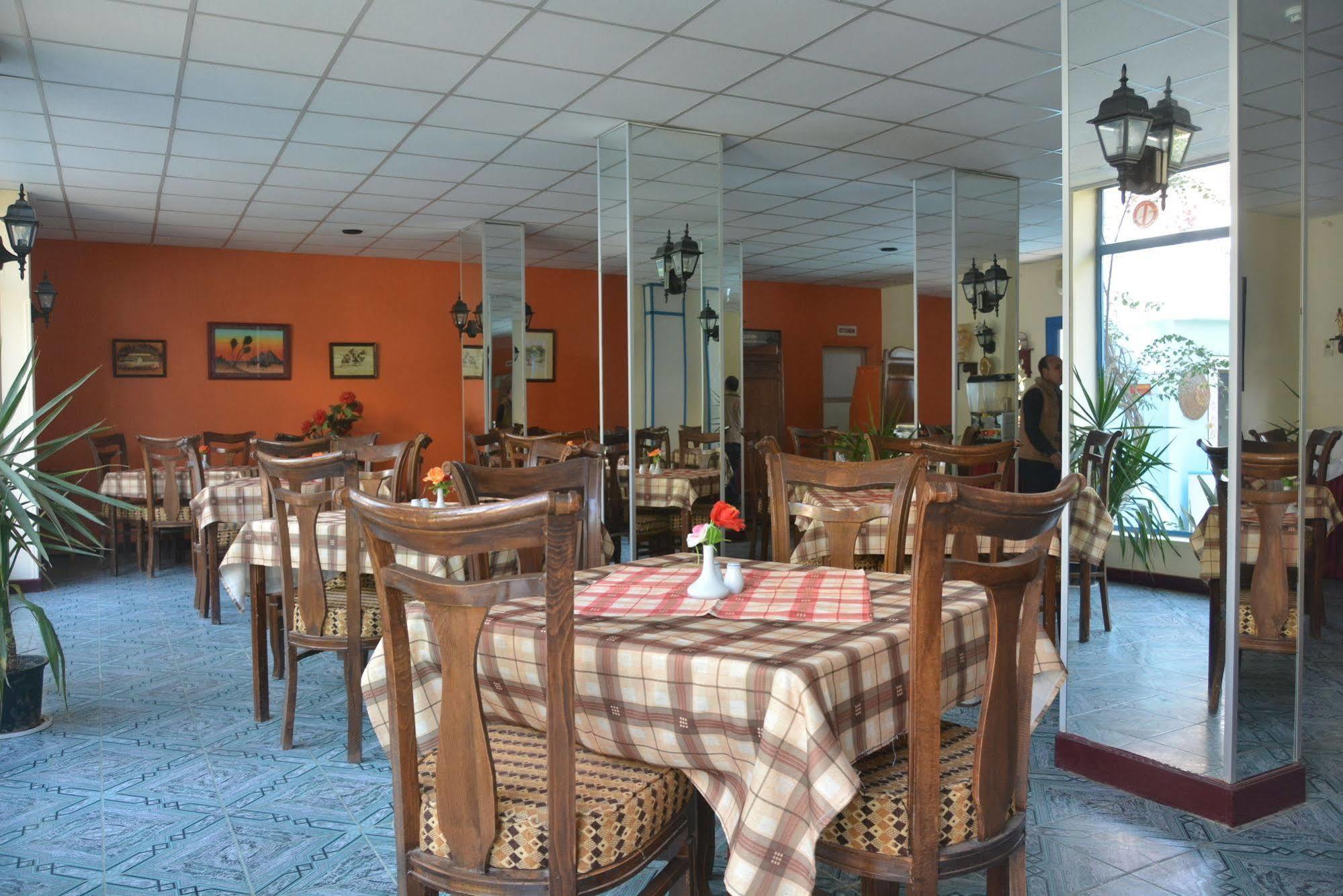 El Gezira Hotel 룩소르 외부 사진
